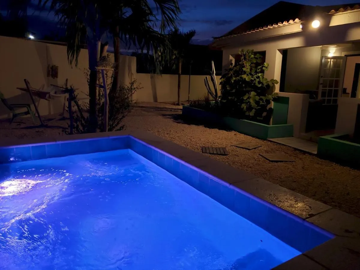 New Casa Kamay, Suitable Up To 10 Guests Noord