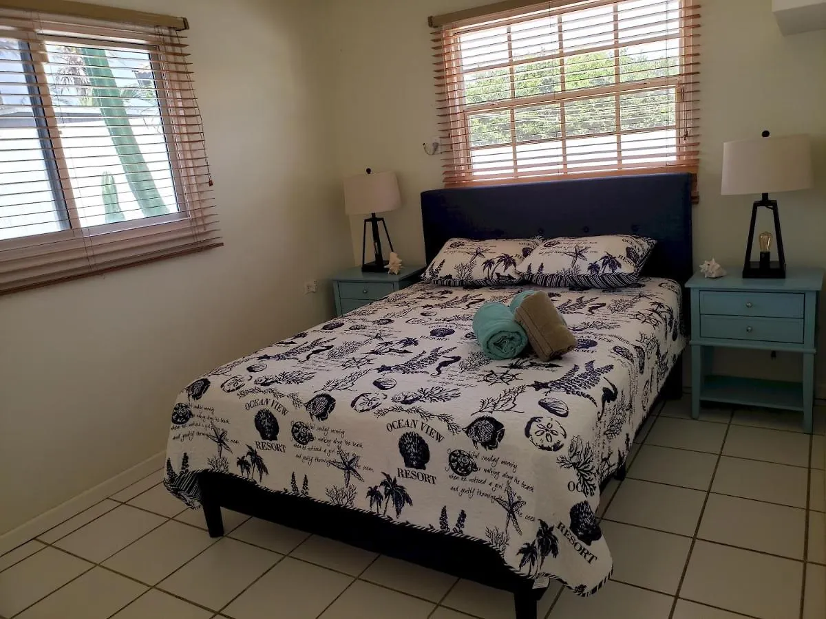 New Casa Kamay, Suitable Up To 10 Guests Noord